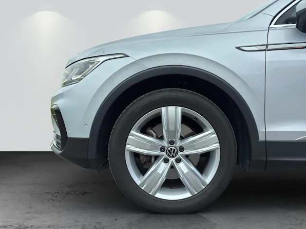 VW Tiguan 2.0TSI Elegance 4Motion DSG