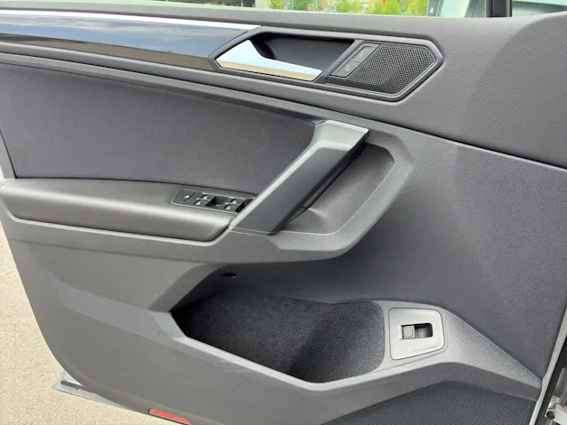 VW Tiguan 2.0TSI Elegance 4Motion DSG