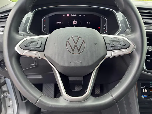 VW Tiguan 2.0TSI Elegance 4Motion DSG