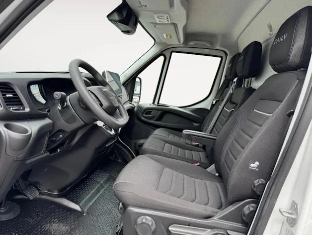 Iveco 35S18HA8 mit Hess Kofferaufbau