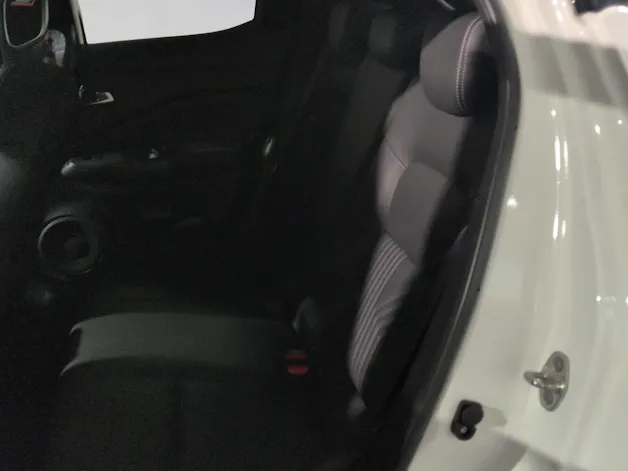 Nissan Juke 1.6 FHEV Tekna