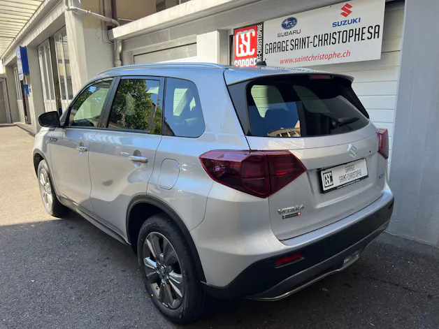Suzuki Vitara 1.4 Boosterjet Sakura 4x4 Hybrid Automatic