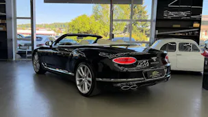 Bentley Continental GTC 4.0 V8