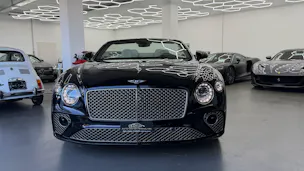 Bentley Continental GTC 4.0 V8