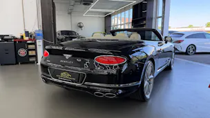 Bentley Continental GTC 4.0 V8