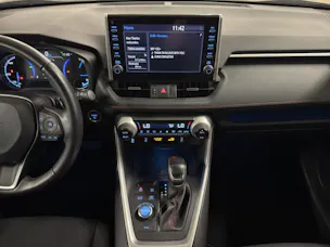Suzuki Across 2.5 Plug-in-Hybrid Compact Top E-CVT