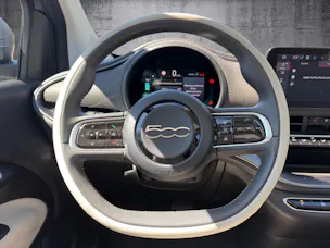 Fiat 500 electric 87 kW La Prima