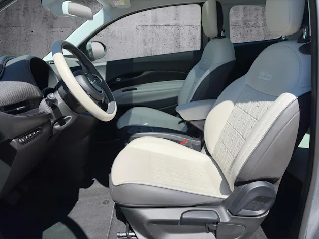 Fiat 500 electric 87 kW La Prima