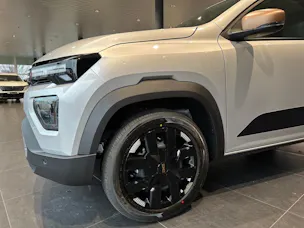 Dacia Spring 27 kWh Extreme