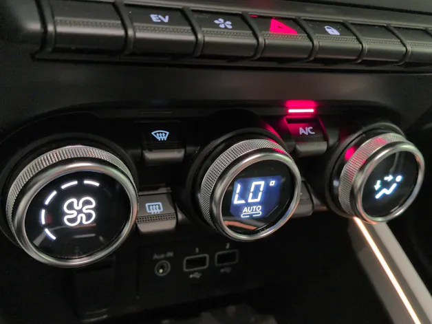 Renault Clio 1.6 E-Tech Techno