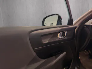 VOLVO C40 Recharge P6 Pure Electric Core