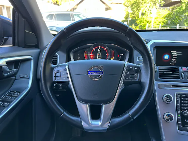 Volvo XC60 D4 AWD Summum Geartronic