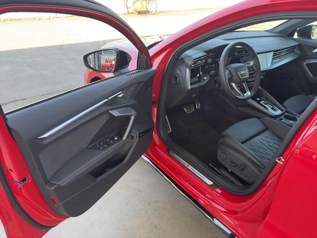 Audi S3 Sportback 2.0 TFSI quattro S-Tronic