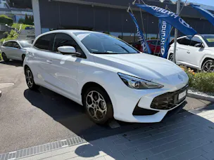 MG 3 1.5 Hybrid Luxury Aut.