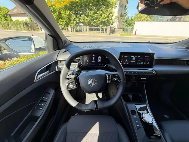 MG 3 1.5 Hybrid Luxury Aut.