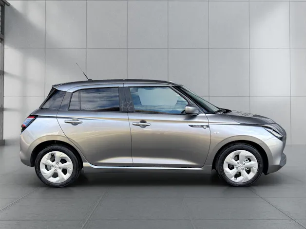 Suzuki Swift 1.2 Sakura Hybrid CVT