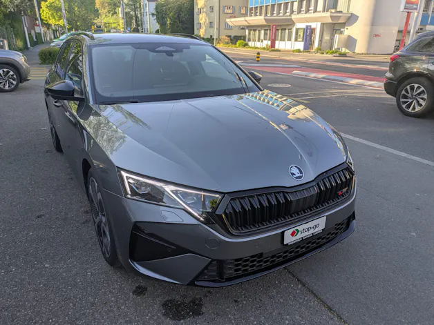 Škoda Octavia Combi 2.0 TSI DSG RS