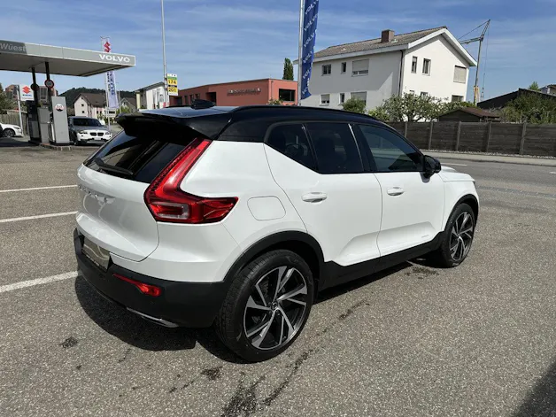Volvo XC40 2.0 T5 R-Design AWD