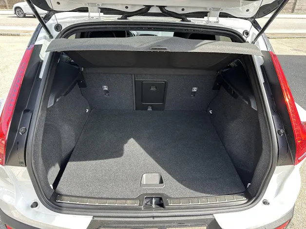 Volvo XC40 2.0 T5 R-Design AWD