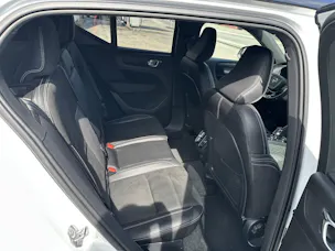 Volvo XC40 2.0 T5 R-Design AWD
