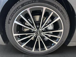 Audi A6 Avant e-tron quattro