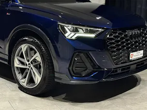 Audi Q3 45 TFSI e S line S-tronic