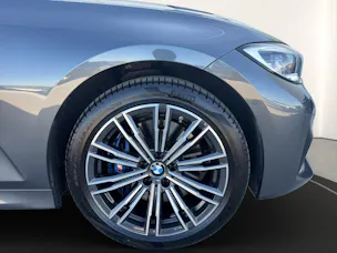 BMW 330e xDrive M Sport