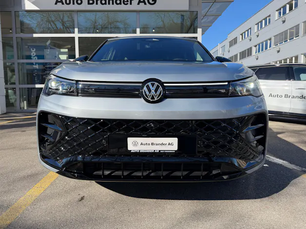 VW Tiguan 2.0 TSI DSG R-Line 4Motion