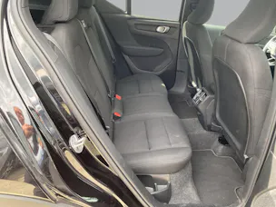 Volvo XC40 B3 Benzin Mild Hybrid Essential DCT