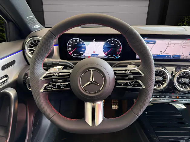 Mercedes-Benz A 220 4Matic 8G-DCT