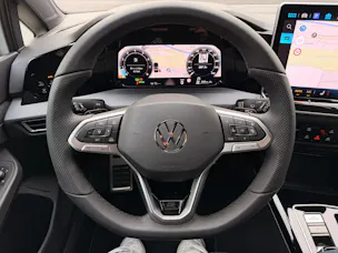VW Golf 1.5 e TSI mHEV R-Line DSG