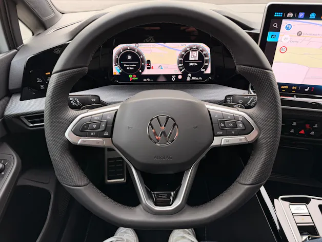 VW Golf 1.5 e TSI mHEV R-Line DSG