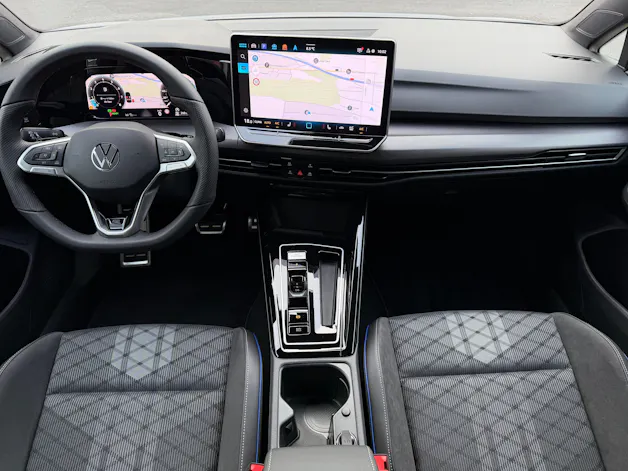 VW Golf 1.5 e TSI mHEV R-Line DSG