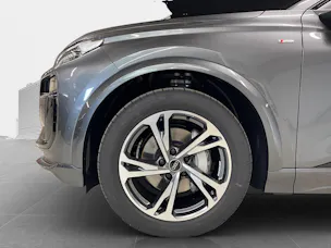 Audi Q6 e-tron quattro