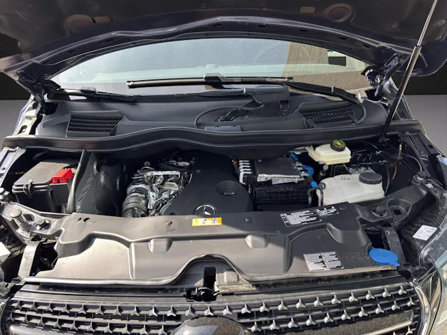 Mercedes-Benz V 300 d lang Swiss Edition 9G-Tronic