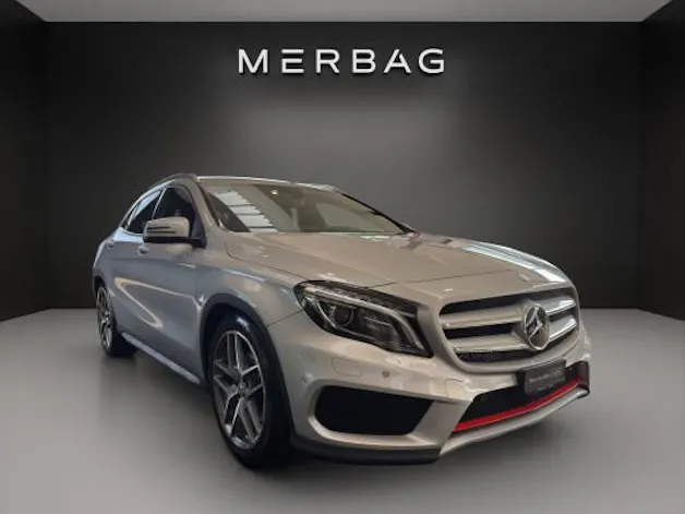 Mercedes-Benz GLA 250 AMG Line 4Matic
