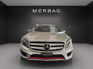 Mercedes-Benz GLA 250 AMG Line 4Matic