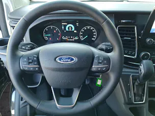 Ford Tourneo C Bus 320 L1 2.0 TDCi 170 Titanium X