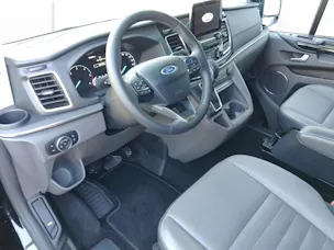 Ford Tourneo C Bus 320 L1 2.0 TDCi 170 Titanium X