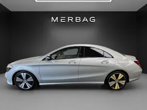 Mercedes-Benz CLA 200 Night Star