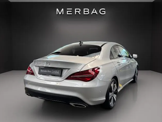 Mercedes-Benz CLA 200 Night Star