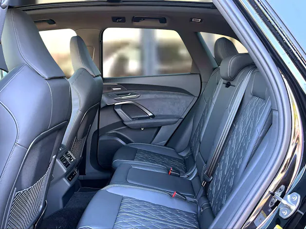 Audi SQ5 TFSI quattro S-tronic Mythosschwarz Metallic