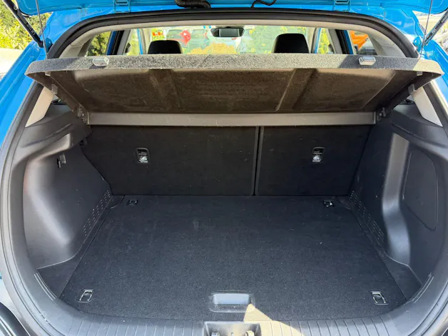 Hyundai Kona 1.6 GDi HEV Amplia DCT
