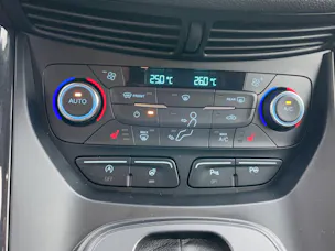 Ford Kuga 1.5 EcoB 182 Titanium