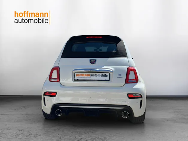 Fiat 695C 1.4 16V Turbo Abarth XSR Yamaha Dualogic