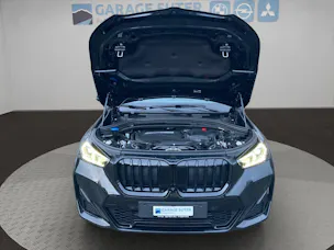 BMW X1 20d xDrive paddles