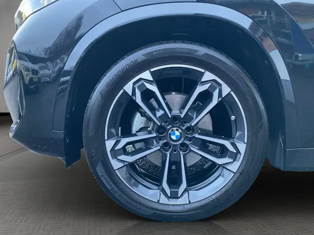 BMW X1 20d xDrive paddles
