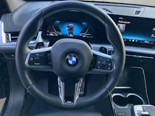 BMW X1 20d xDrive paddles
