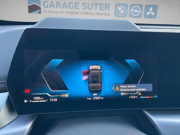 BMW X1 20d xDrive paddles