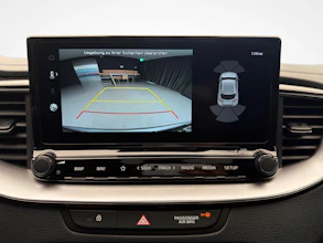 https://vehicle.imgix.net/4299220/d850bf02-c3c0-4569-a9e5-7a191ef9255e.jpg